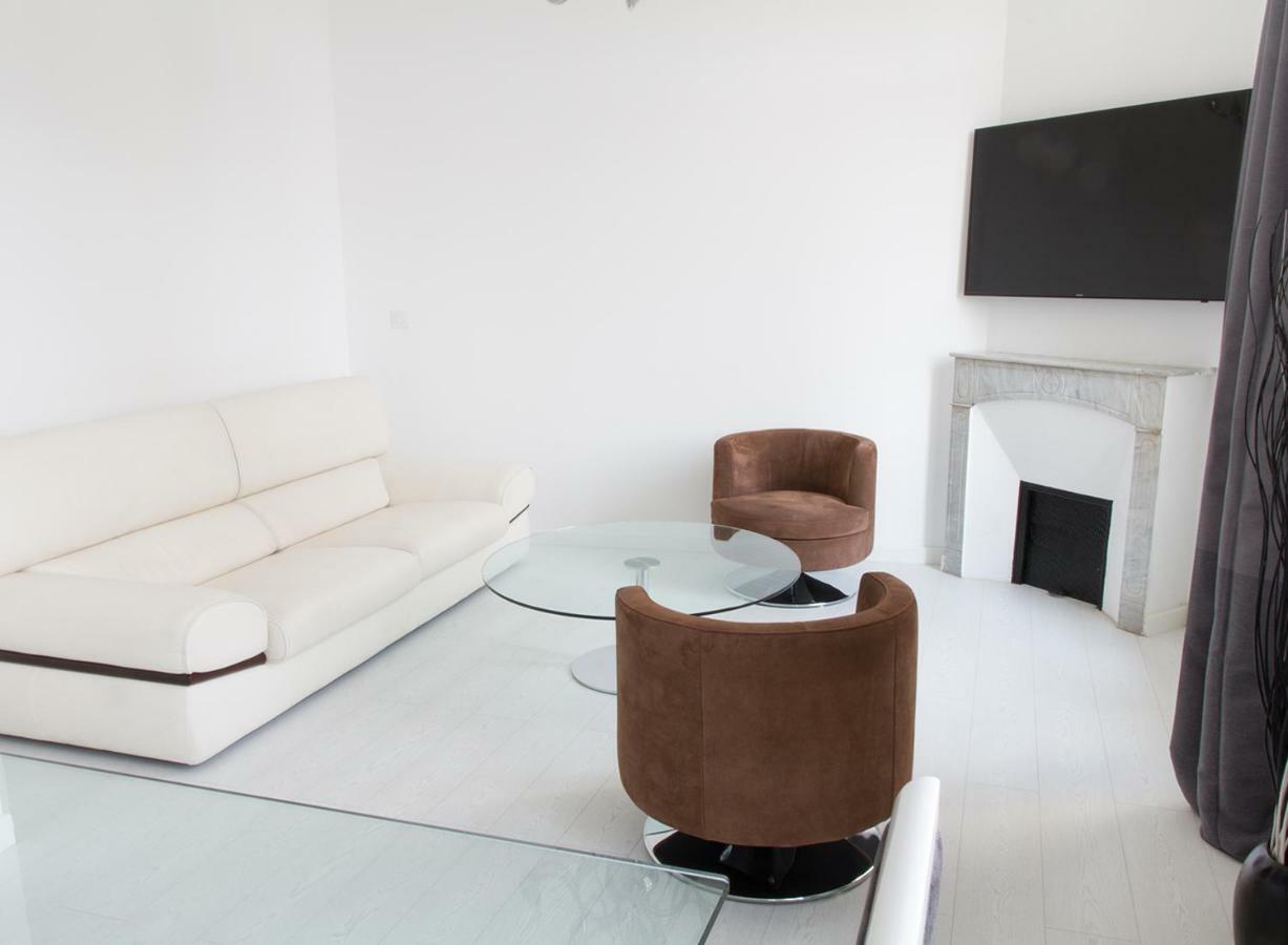 Aux Iles D'Or Apartment Hyeres Ngoại thất bức ảnh